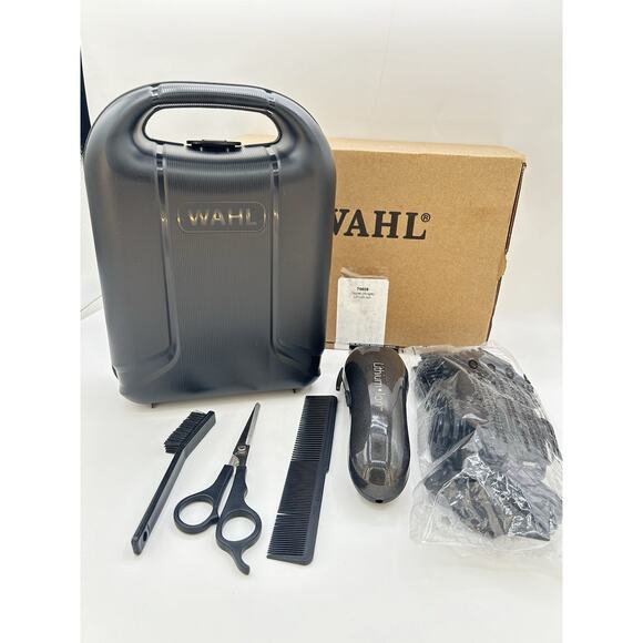 Wahl Clipper Lithium-Ion Cordless Haircut Kit - 79608 READ - Picture 1 of 5